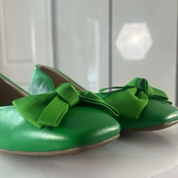 C.Paravano Kelley Green Bowknot Soft Leather Square Toe Flats Size 7 New - Picture 9 of 15